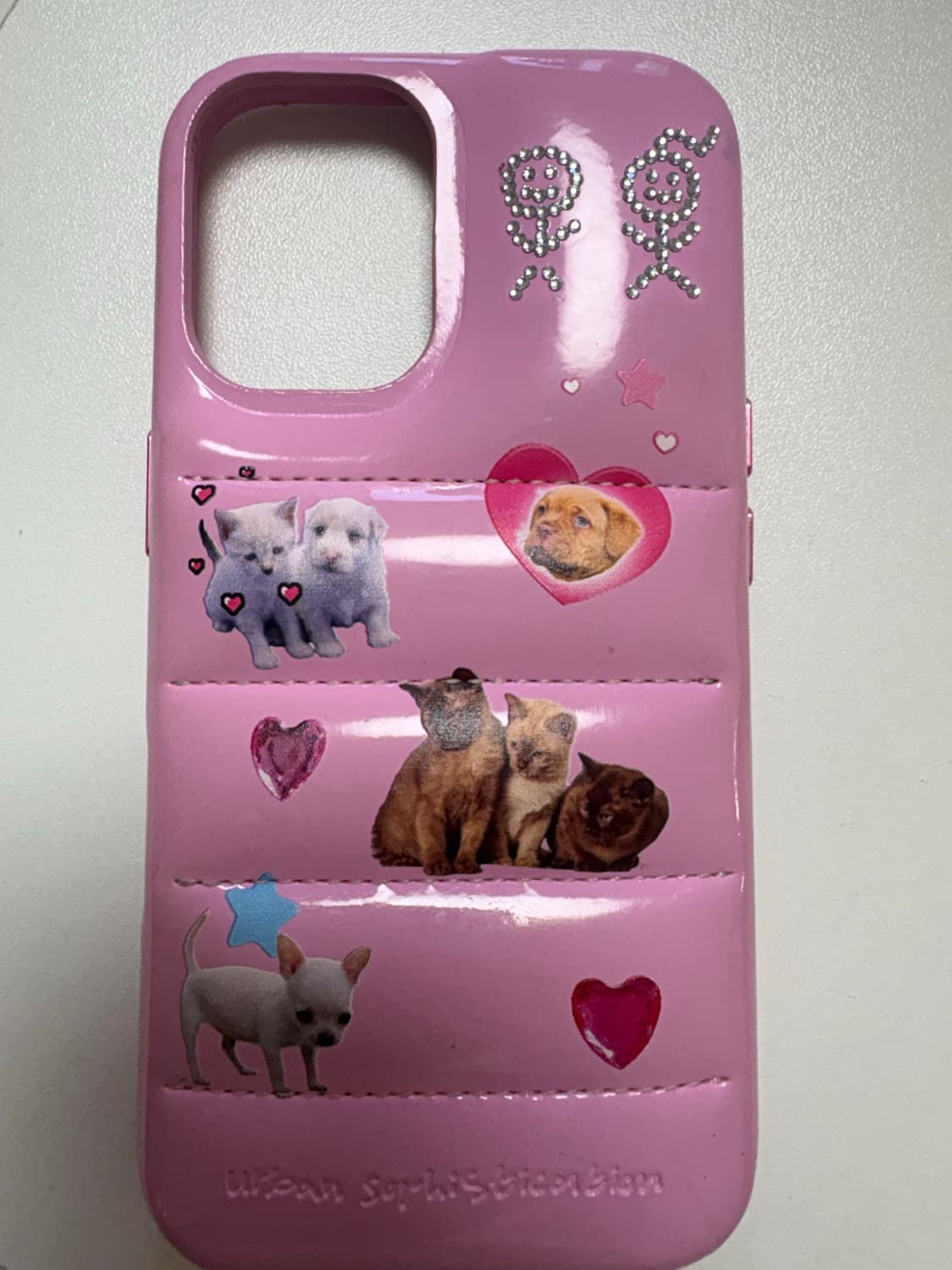 어반소피스티케이션 아이폰 16 상품이미지1