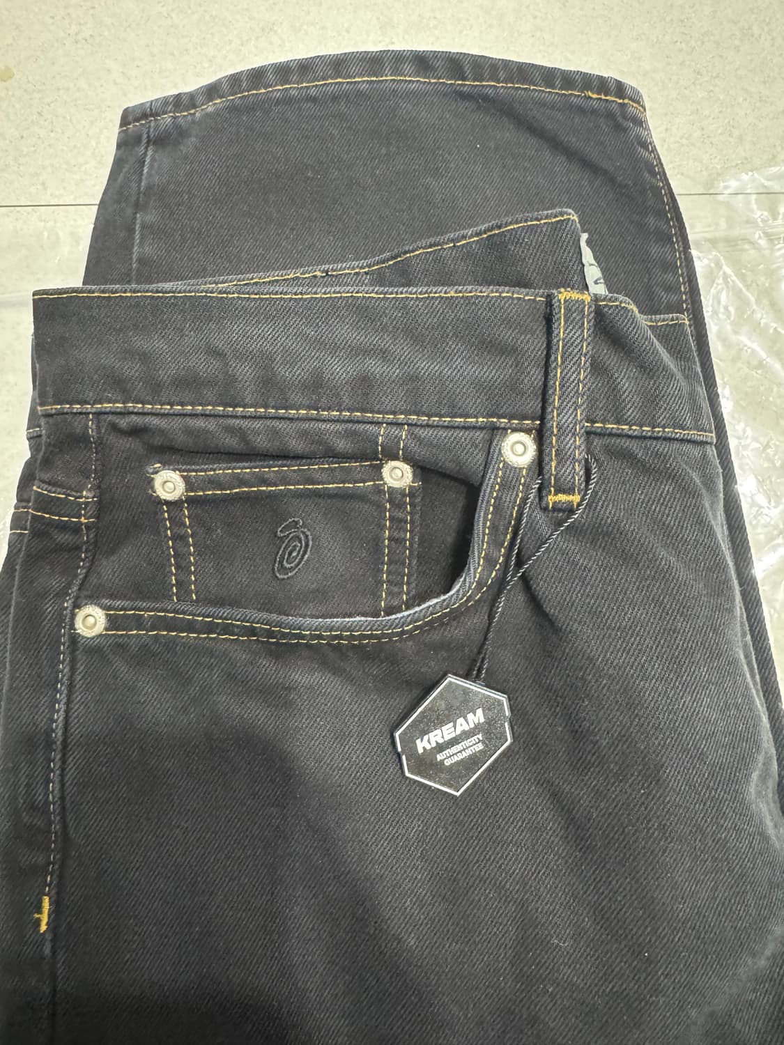 스투시 데님 클래식 진 워시드 블랙 32 상품이미지4