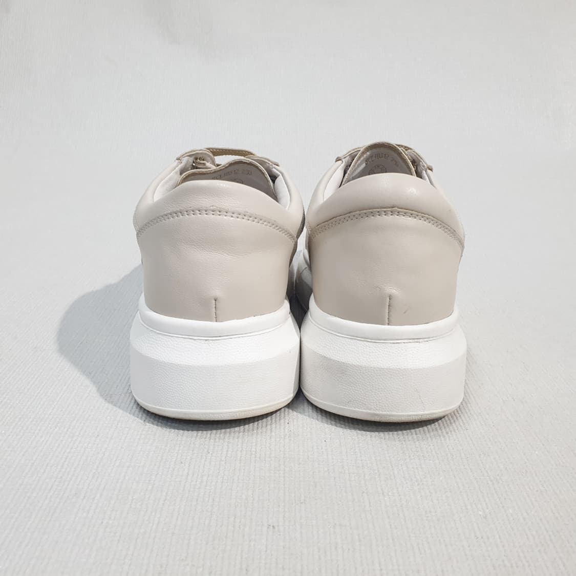 오브엠 키높이 스니커즈 230 상품이미지3