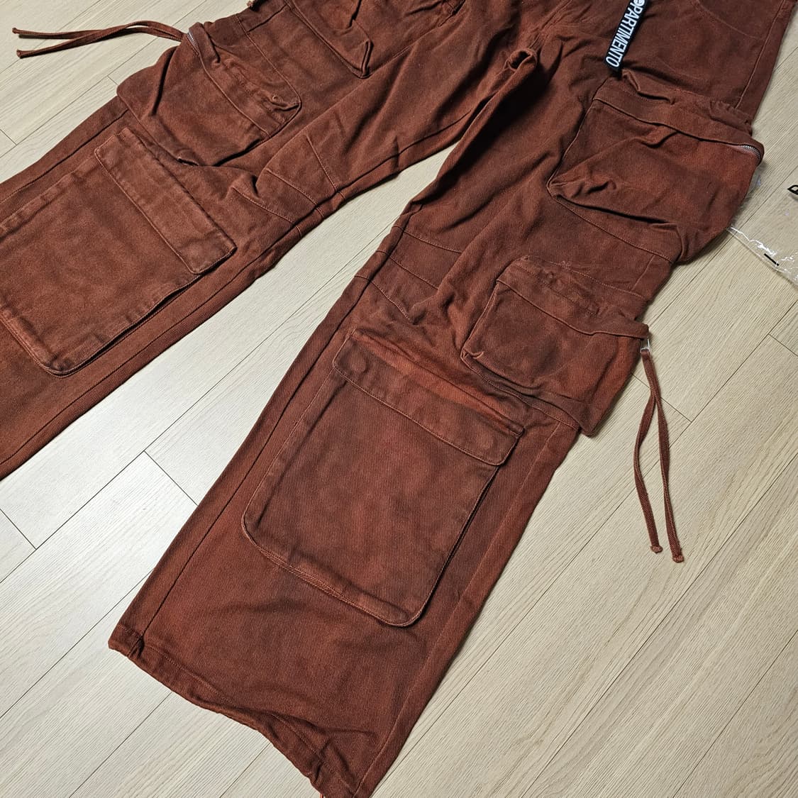 L 32 42 새제품) 파르티멘토 더티 워싱 컴뱃 카고 팬츠 버건디 벽돌 상품이미지2