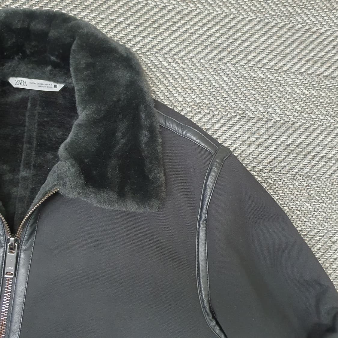 자라 퍼카라 집업점퍼 남자105 상품이미지3