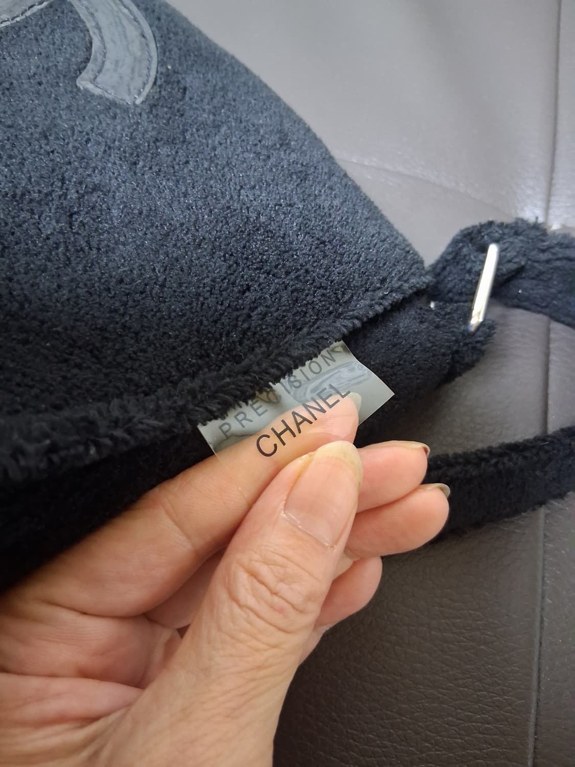 샤넬 프리시전 크로스 숄더백 상품이미지6