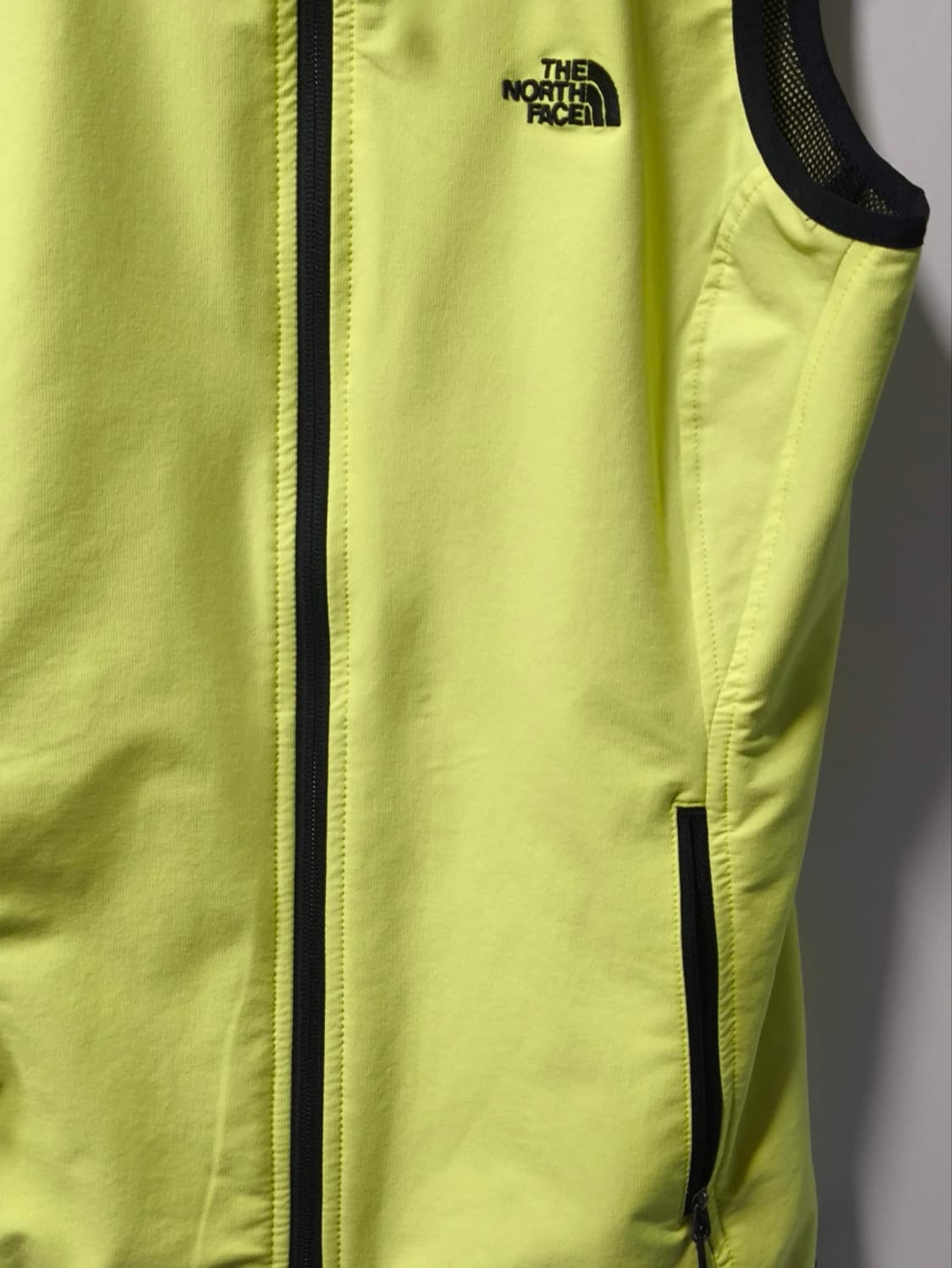 여성 노스페이스 윈드스토퍼 조끼 상품이미지4