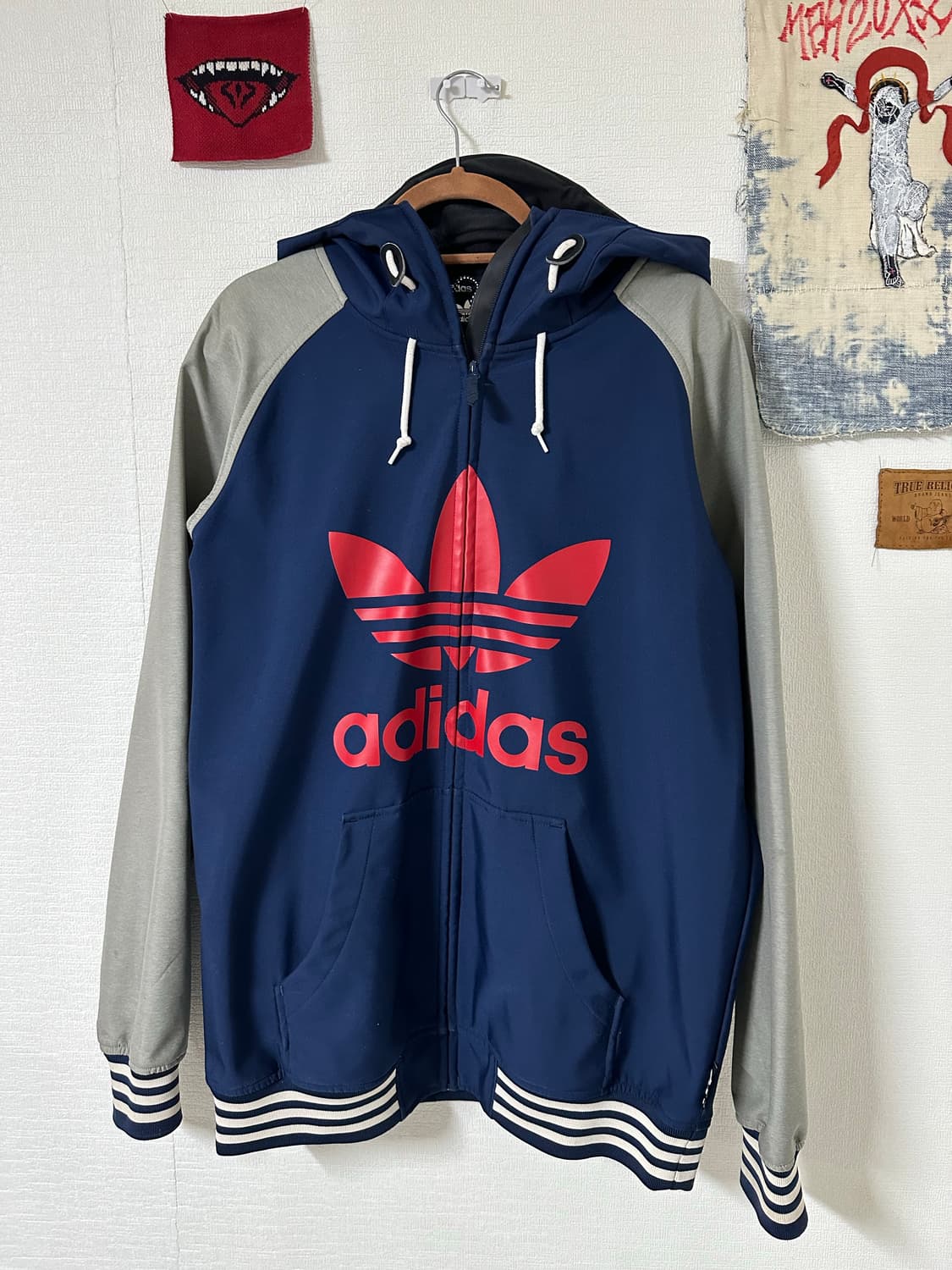 아디다스 오리지널스 그리들리 소프트쉘 보더자켓 상품이미지1