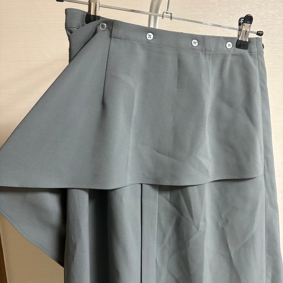 HAE BY HAEKIM draped shirt skirt 상품이미지3