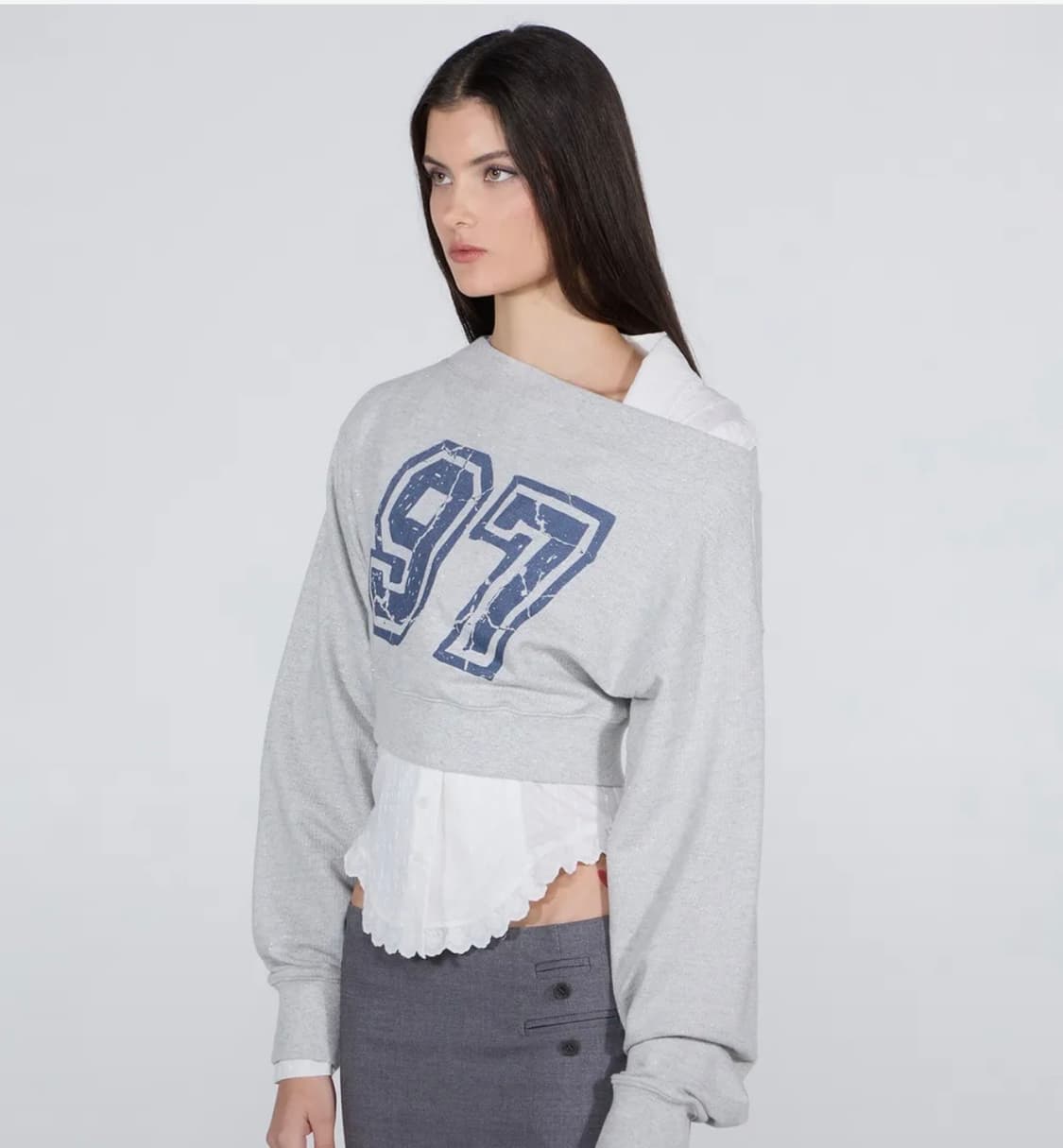 스컬프터 오프숄더 크롭 스웻셔츠 멜란지그레이 상품이미지3