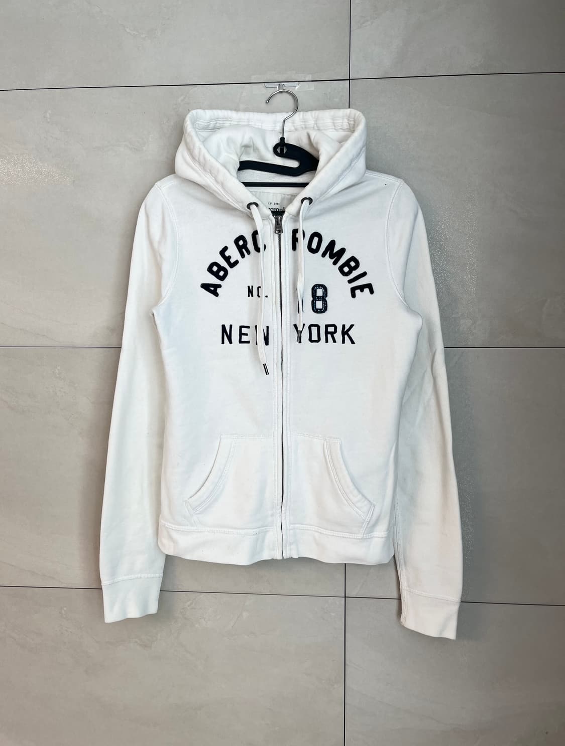 아베크롬비 뉴욕 화이트 후드집업 [S] 상품이미지3