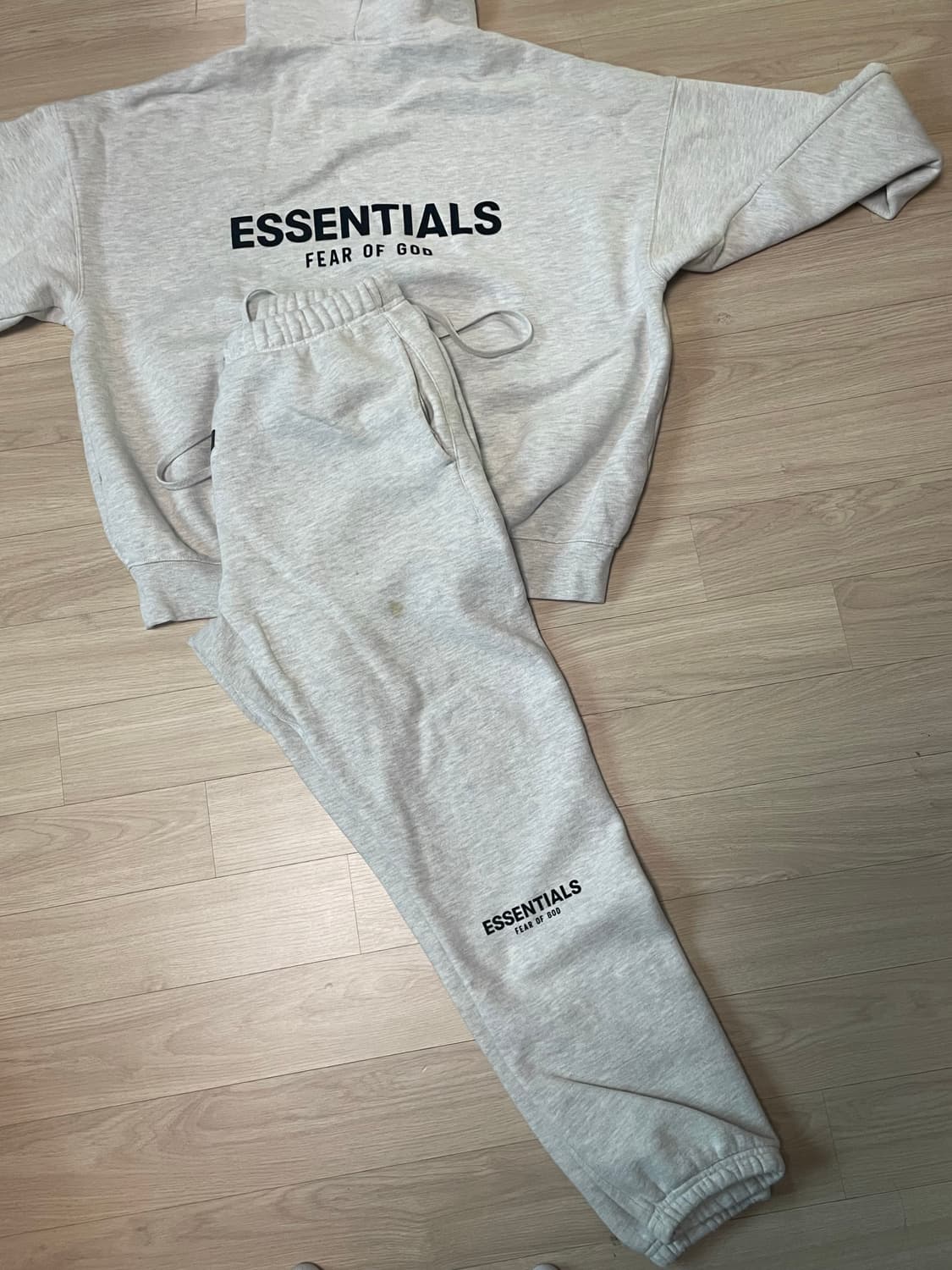 에센셜 조거팬츠 M 라이트오트밀 상품이미지1