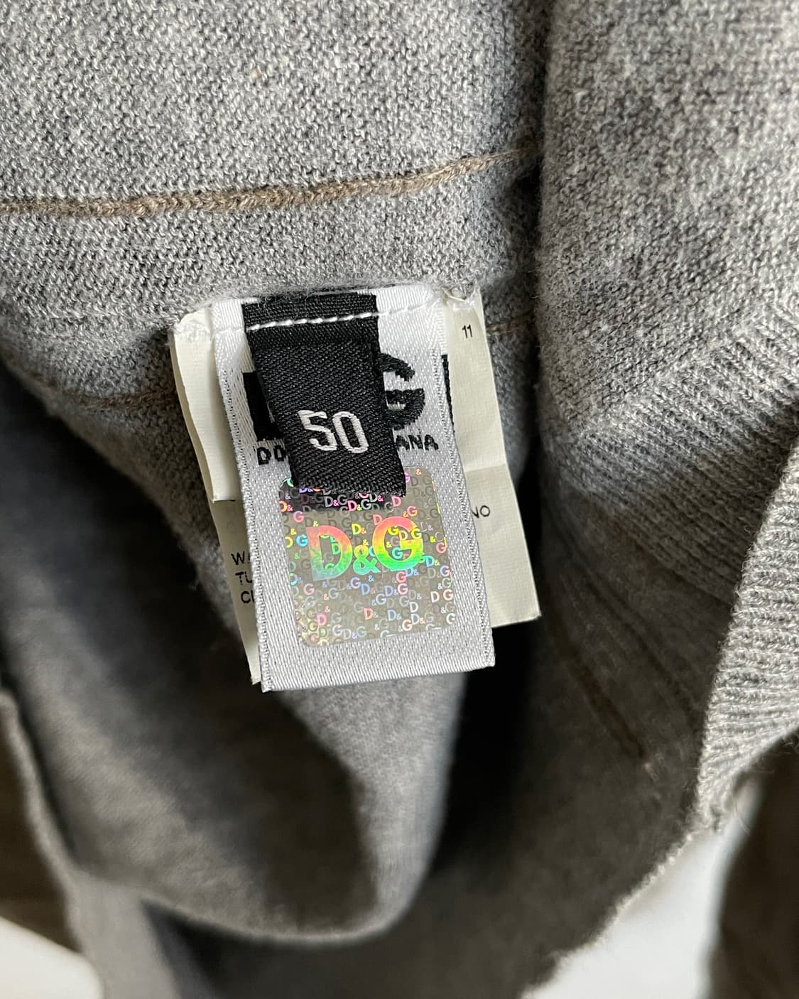 돌체앤가바나 그런지 더블레이어 브이넥 니트 상품이미지8