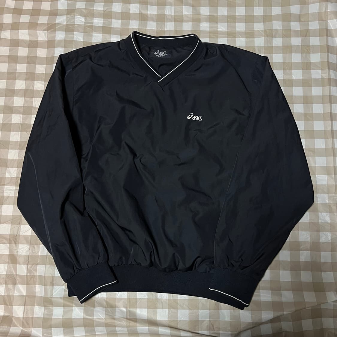 아식스 에센셜 브이넥 웜업 100 V넥 바람막이 긴팔 상품이미지1