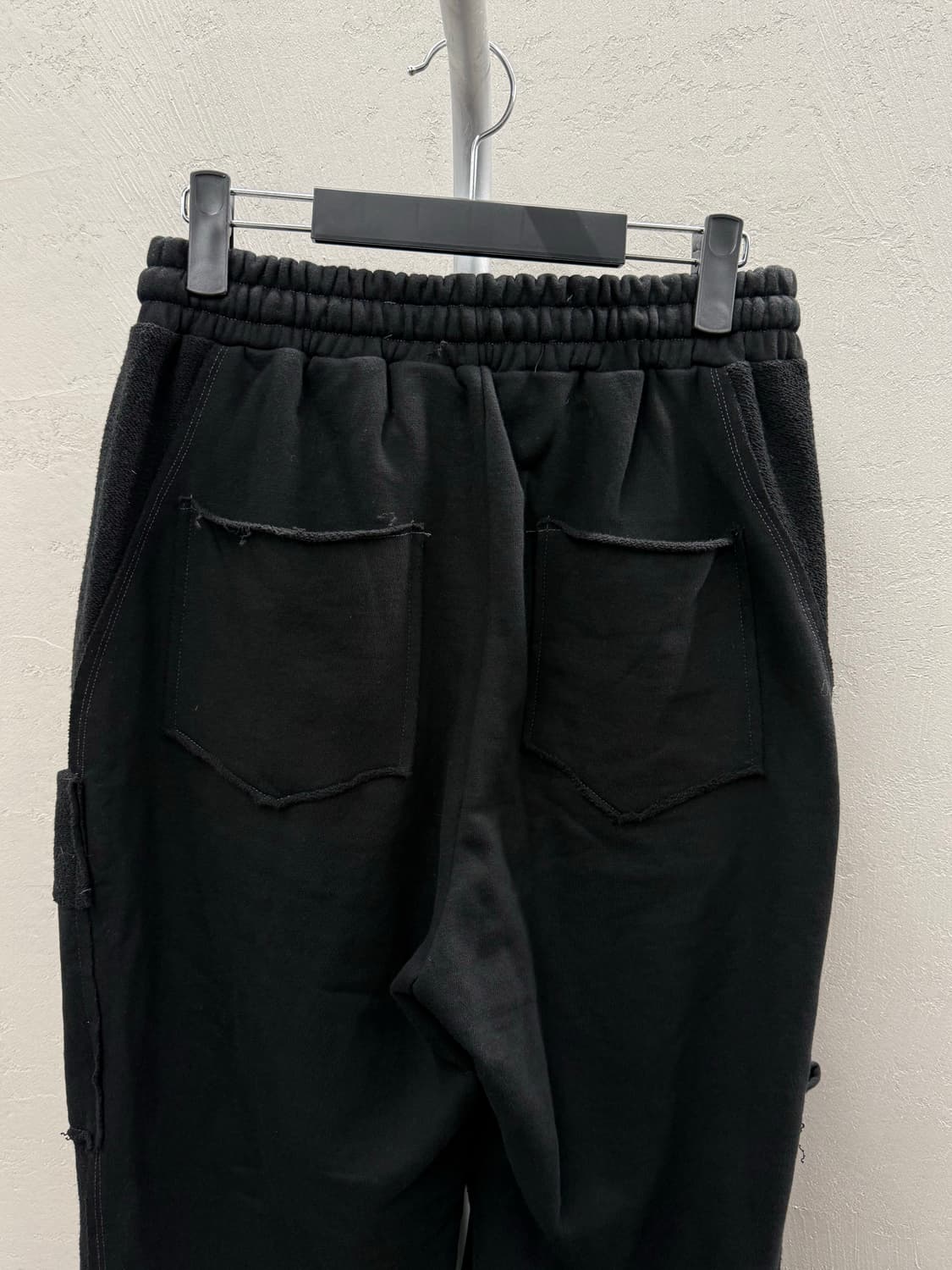 Matin Kim 마뗑킴 카고 리본 스웻팬츠 블랙 Free 상품이미지5