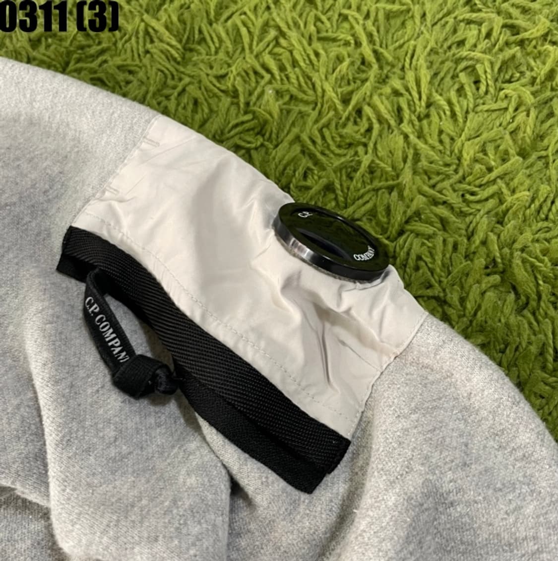 CP컴퍼니 맨투맨 상품이미지4