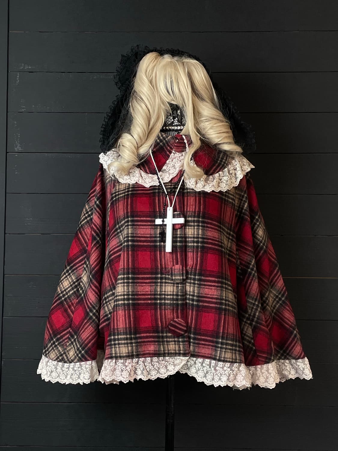 LIZ LISA 리즈리사 나나 레드 체크 패턴 케이프 상품이미지1