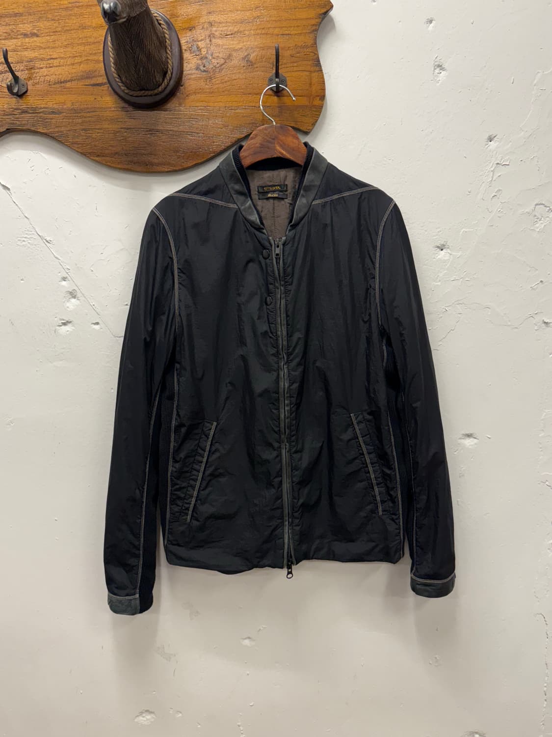 66) DIESEL Nylon Bomber Jacket 상품이미지1