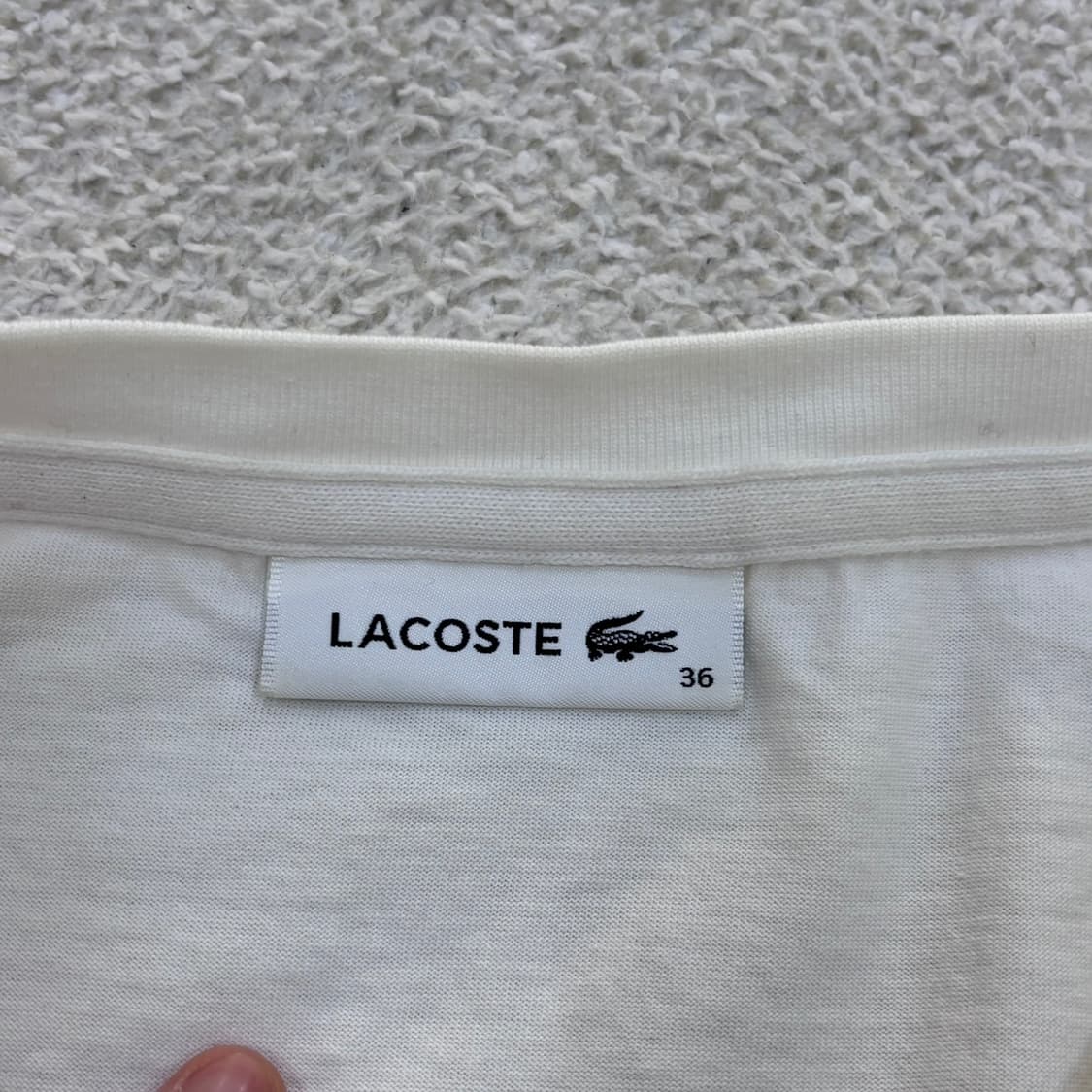 36 라코스테 브이넥 반팔 티셔츠 0415E 상품이미지3