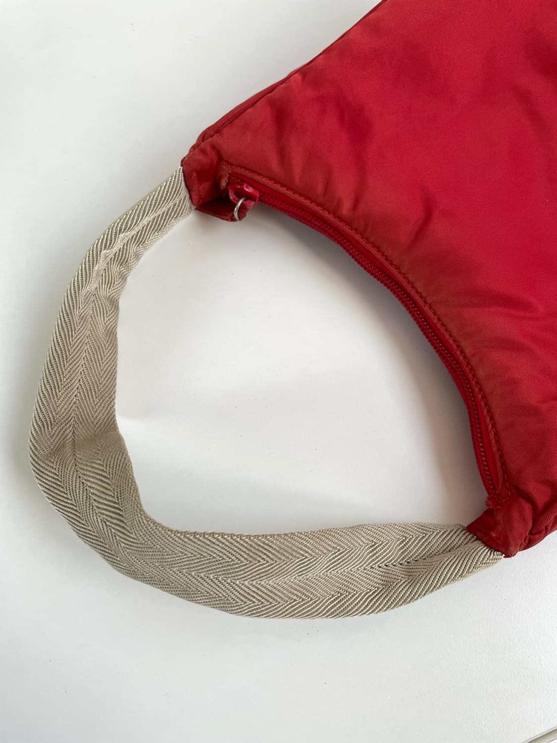 프라다 리나일론 호보백 상품이미지6