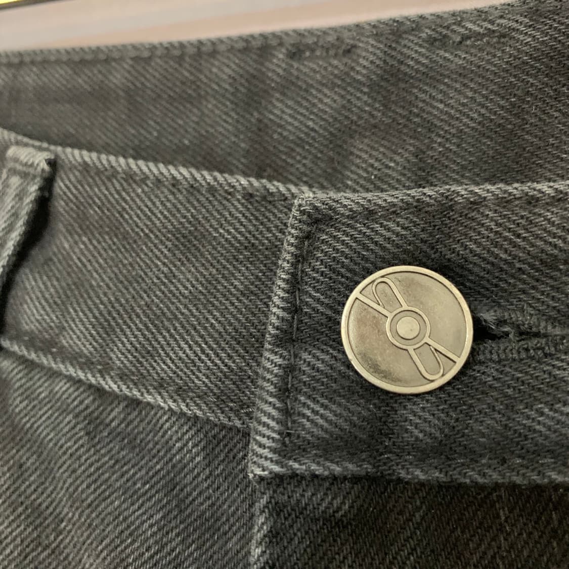 S 식스앤어하프 로우라이즈 와이드 스트레이트 블랙 데님 청바지 상품이미지5