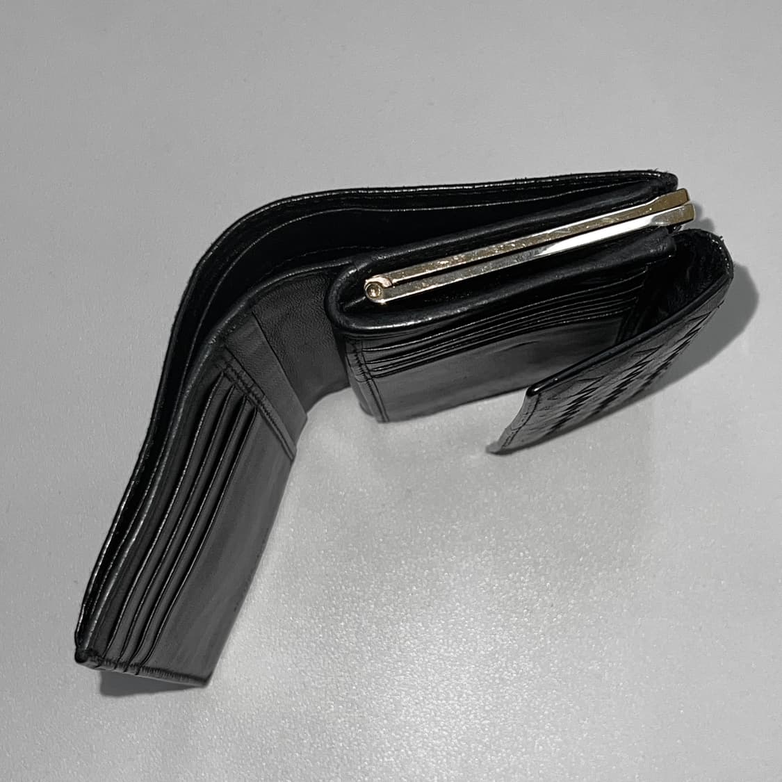 [정품] 보테가베네타 반지갑 팝니다 / 명품 중지갑 카드지갑 남여공용 상품이미지5