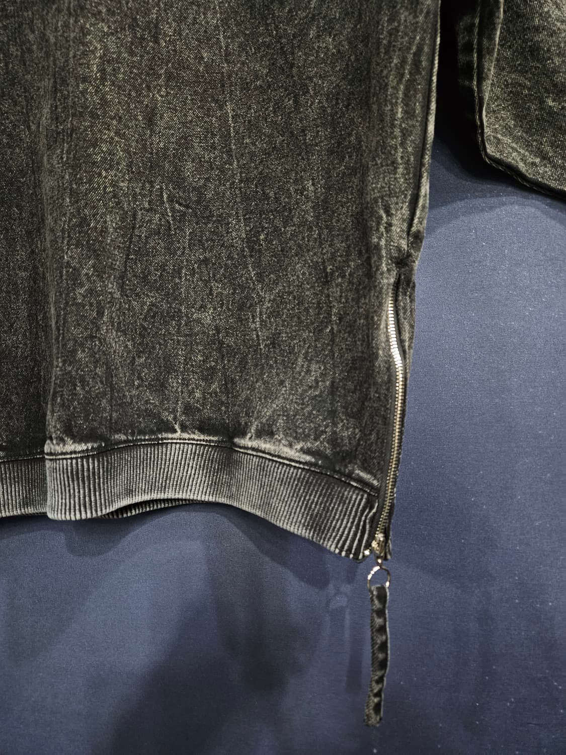 자라 흑청 남성 오버핏 95~100 빈티지 데님 맨투맨  상품이미지6