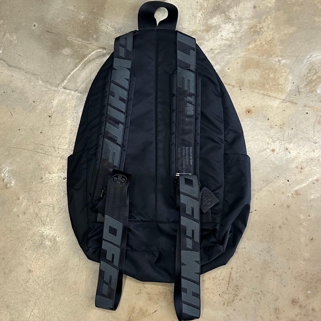 🫶🏻 새상품 오프화이트 Black 백팩 🫶🏻 상품이미지3