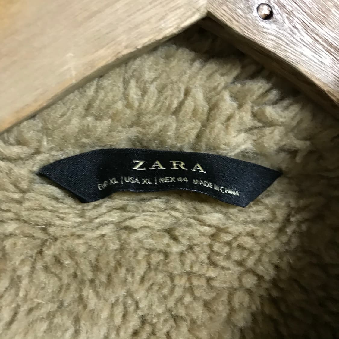 자라 누빔 무스탕 상품이미지3