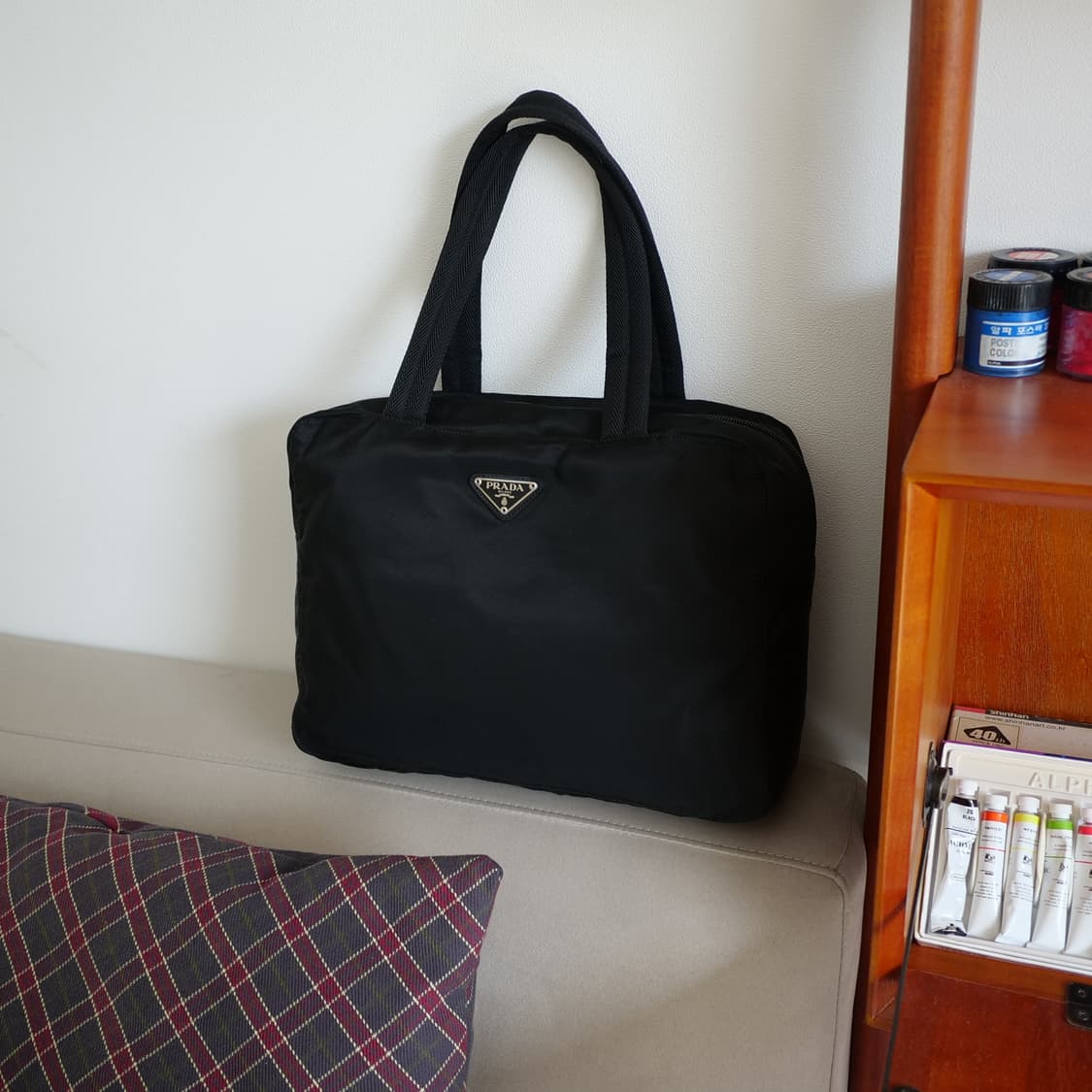 [Prada] Nylon Handbag - Black 상품이미지3