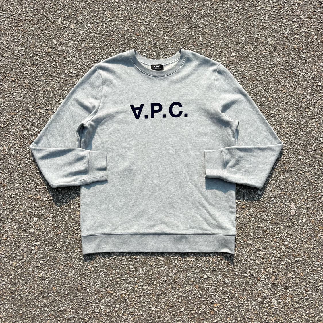 A.P.C 아페쎄 스펠로고 스웻셔츠 상품이미지2