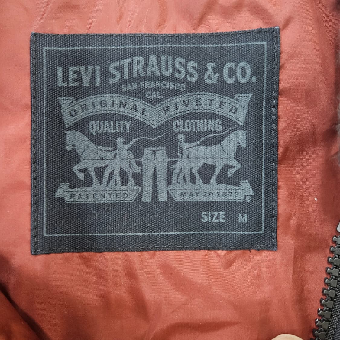 M 리바이스 블랙 봄버 자켓 0312Y 상품이미지3