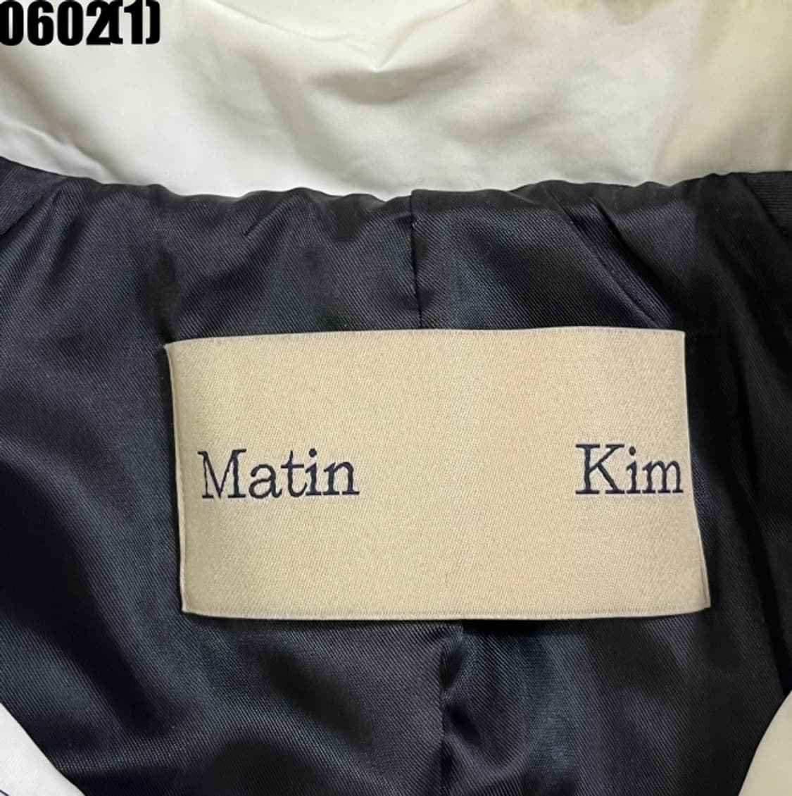 마뗑 킴 자켓 상품이미지4