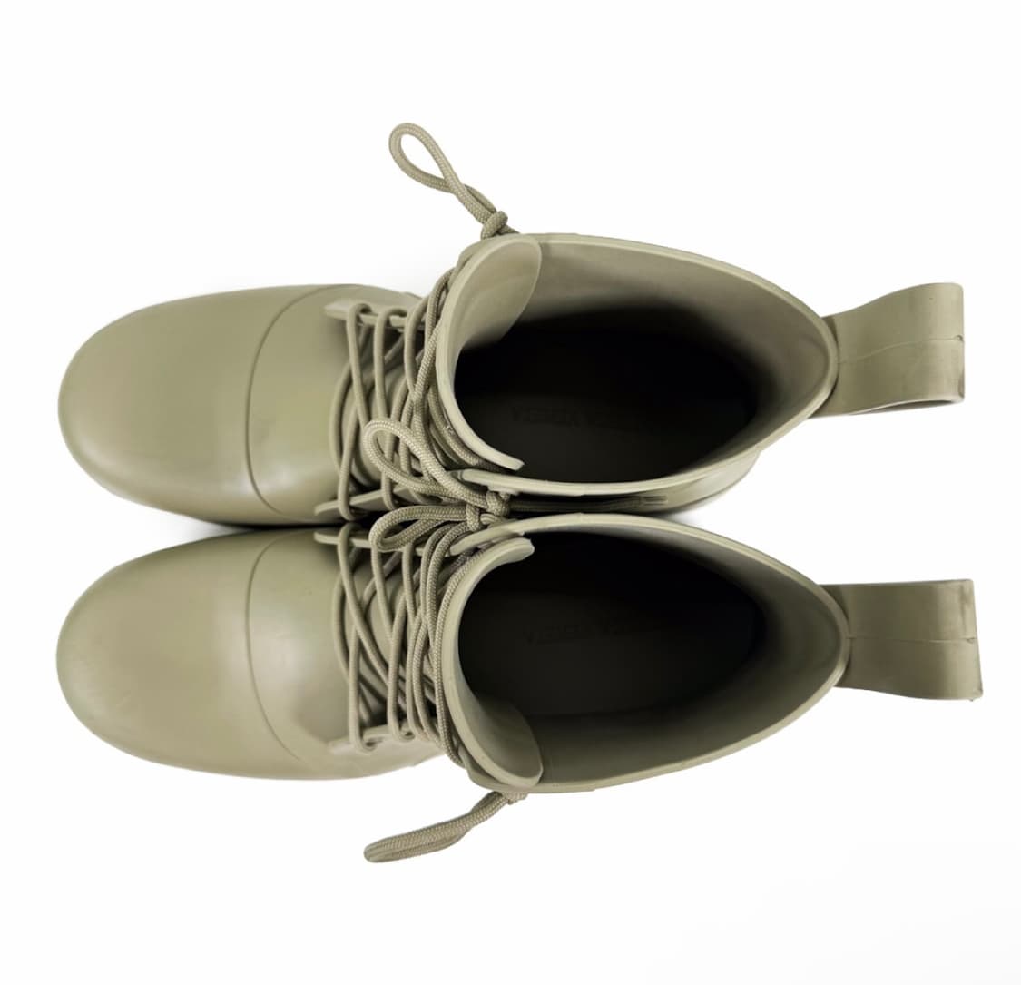 [43] 보테가베네타 남성 레이스업 퍼들 러버 앵클 부츠 트래버틴 상품이미지8