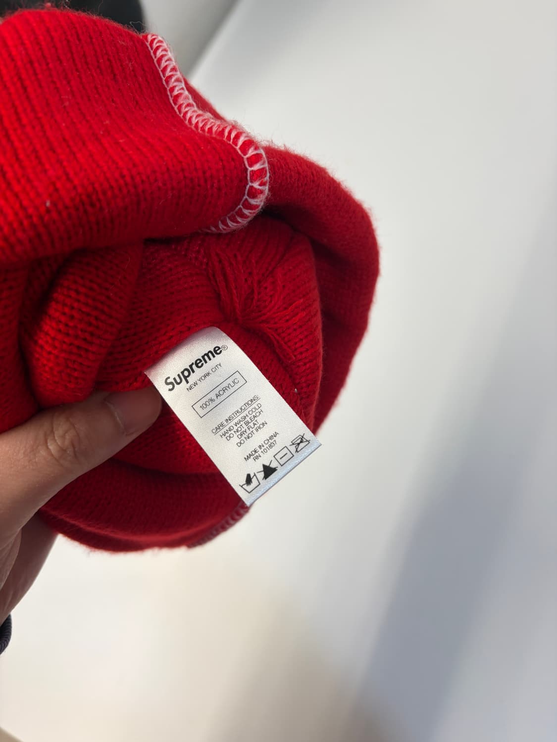 슈프림 폼폼 방울비니 상품이미지5