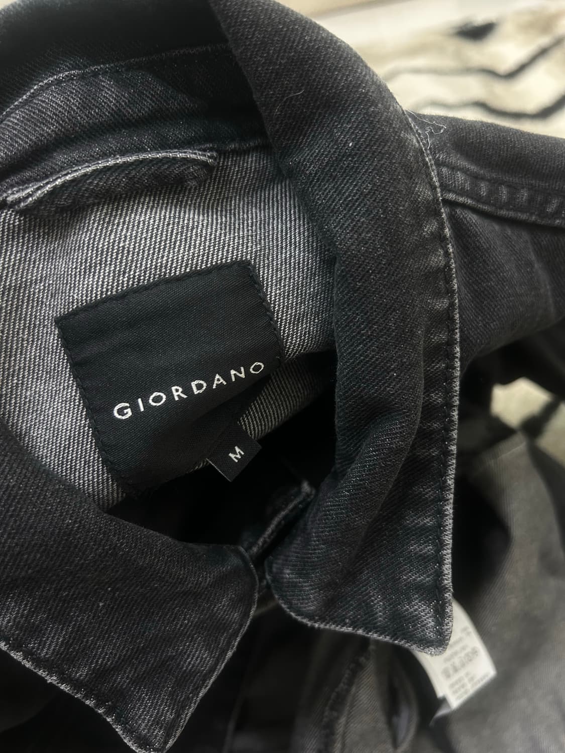 [M]지오다노 흑청 데님 트러커 자켓 상품이미지4