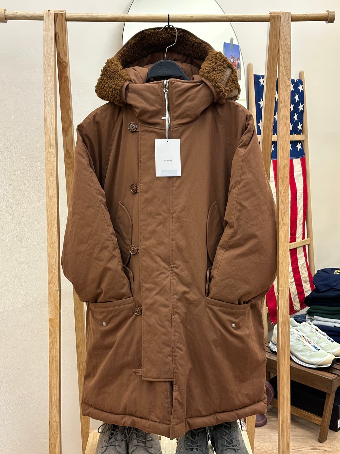 [새제품] ZARA 자라 마운틴 파카 브라운, 패딩 XL 상품이미지1