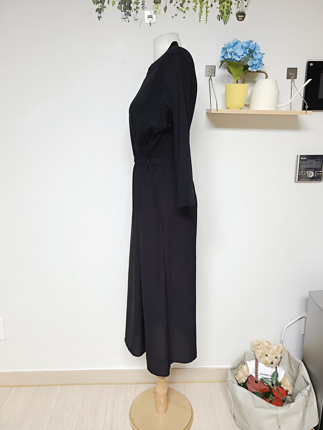 한섬 DKNY 쿨원단 22SS 스트링 롱원피스 55 블랙 상품이미지5