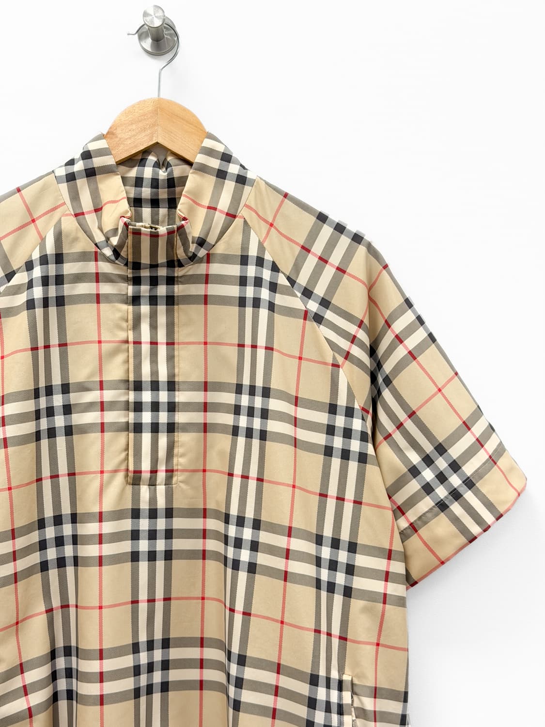 버버리 골프 폴리 노바체크 하프집업 셔츠 상품이미지2