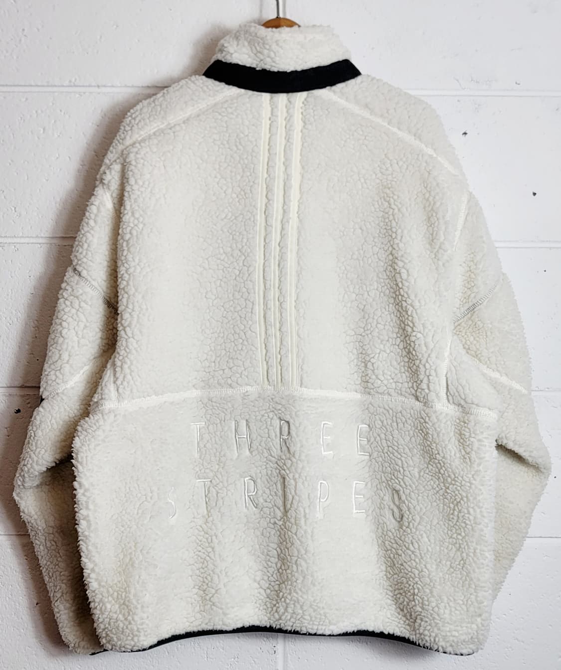 아디다스(남여공용) 양털 후리스자켓 판매 상품이미지3