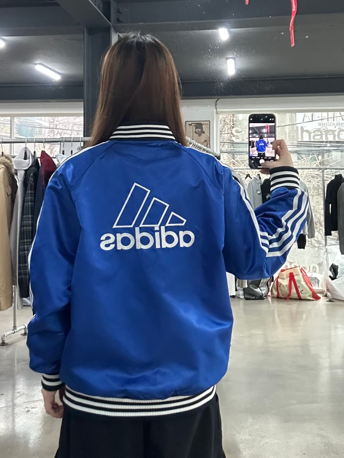 아디다스 00s 백로고 사틴블루 바시티켓 상품이미지2