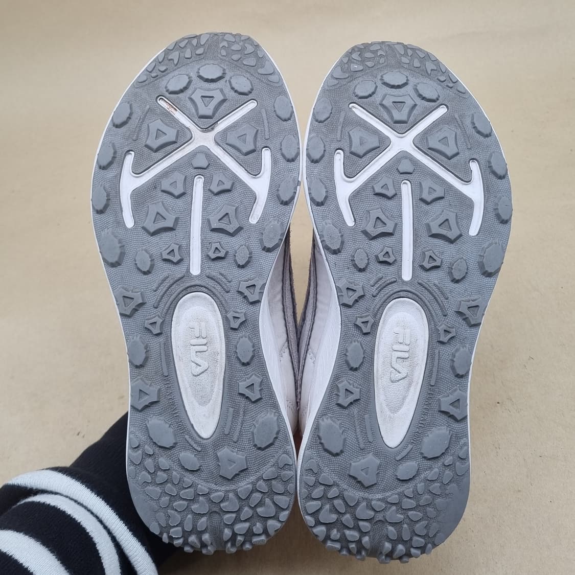 휠라 뉴조거 여성운동화230  상품이미지3