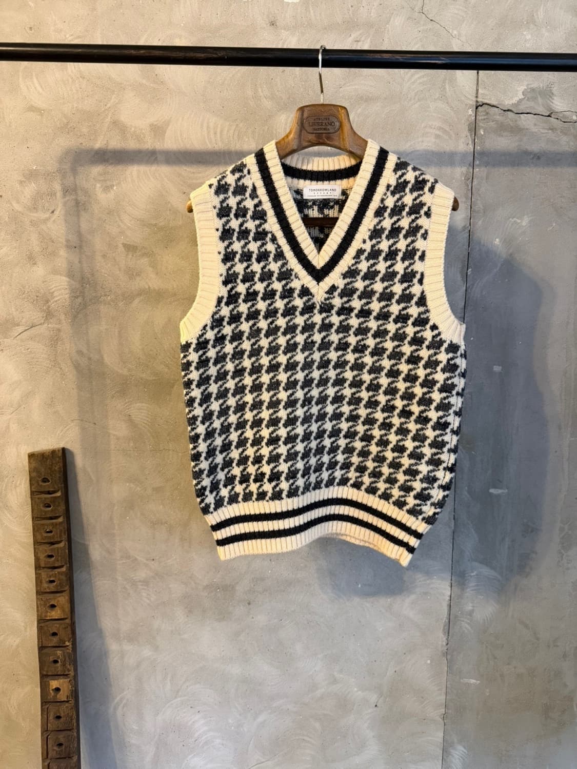 투머로우랜드 니트 베스트 100 상품이미지1