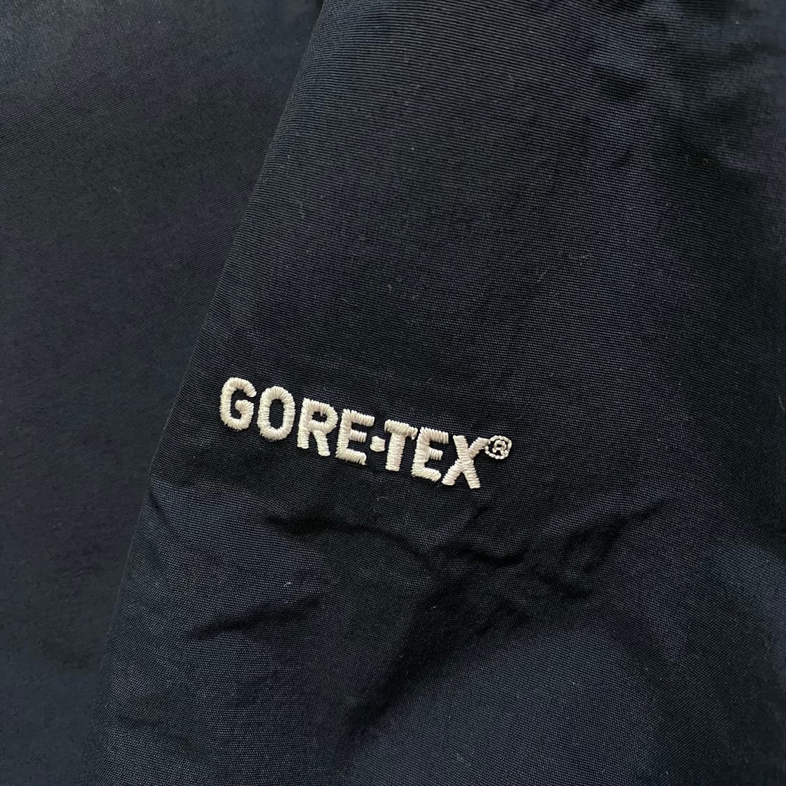 노스페이스 써밋시리즈 고어텍스 바람막이 L 상품이미지4