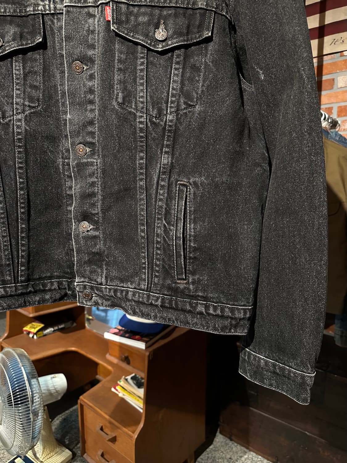 90s Vintage Levis 3rd Black Denim Jacket 상품이미지5