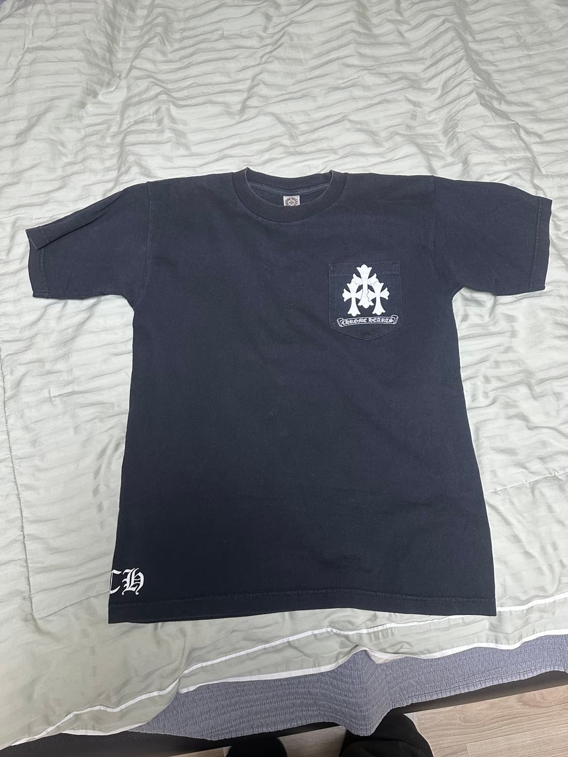 크롬하츠 블랙 반팔 티셔츠 포켓 크로스 로고 상품이미지1