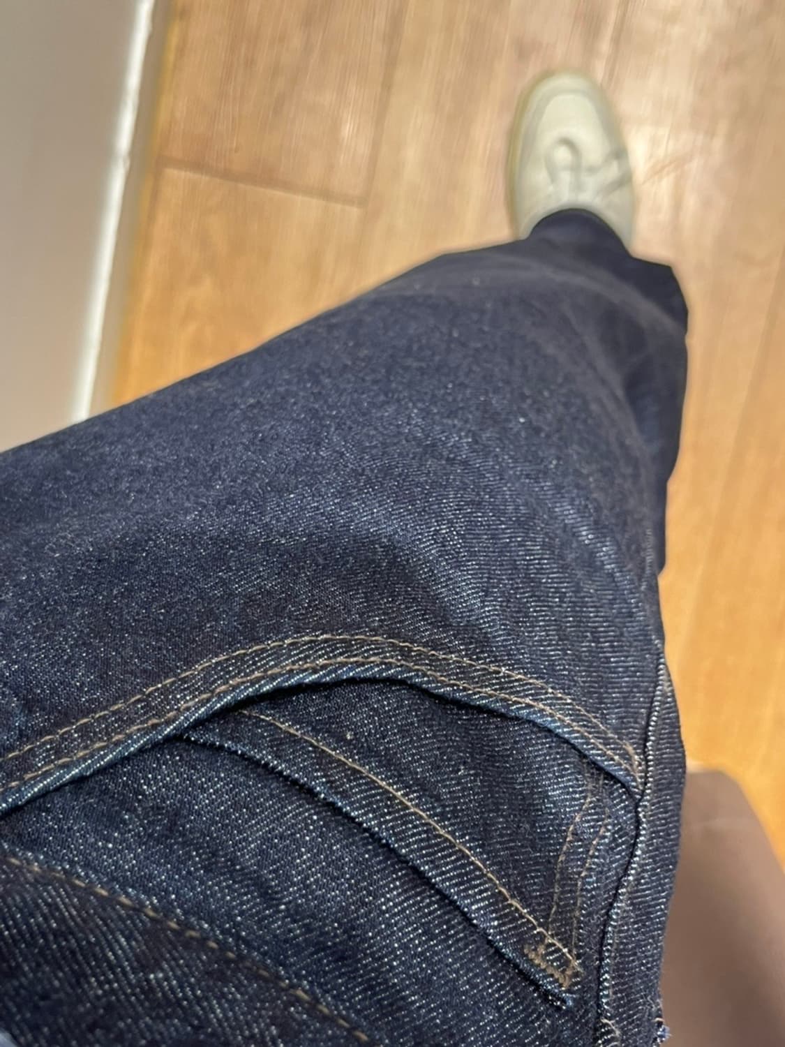 [34] 유니클로 와이드 핏 진 68 블루 상품이미지5