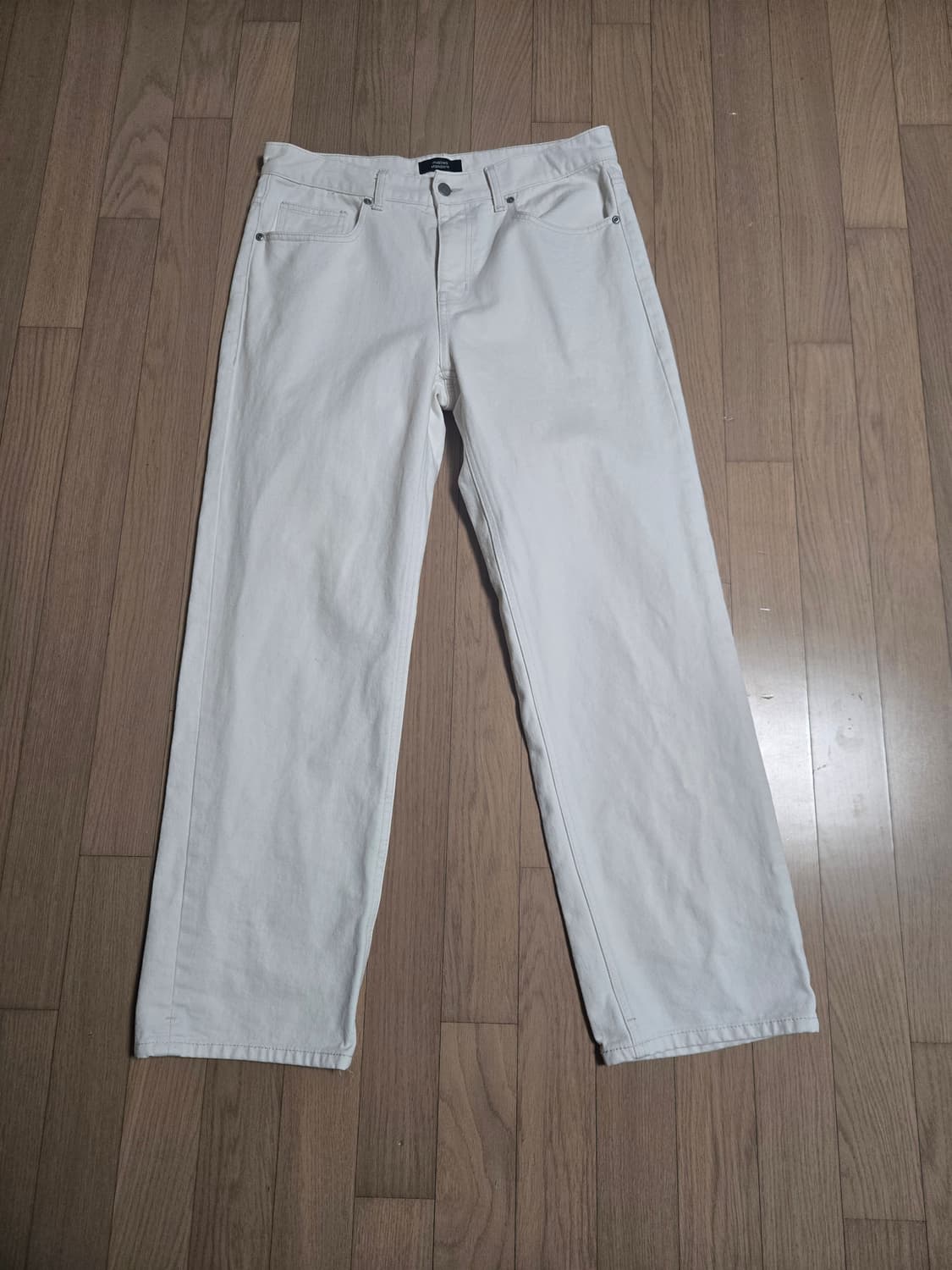 무신사 스탠다드 세미와이드 크림진 33사이즈 상품이미지1