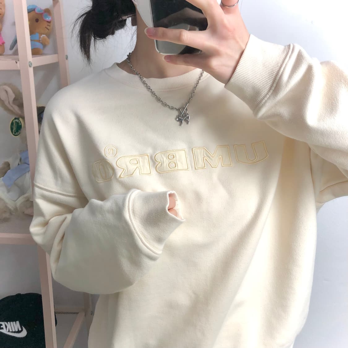 엄브로 생크림 맛 아방 맨투맨 상품이미지3