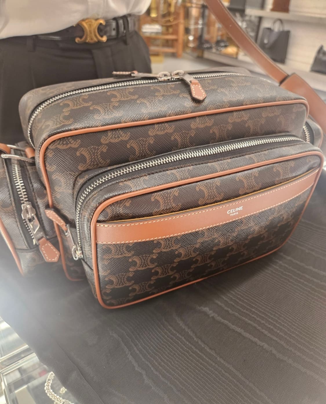 셀린느 카메라백 판매합니다 상품이미지1