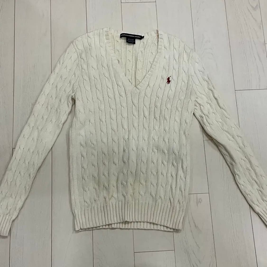 폴로 브이넥 니트 L 상품이미지1