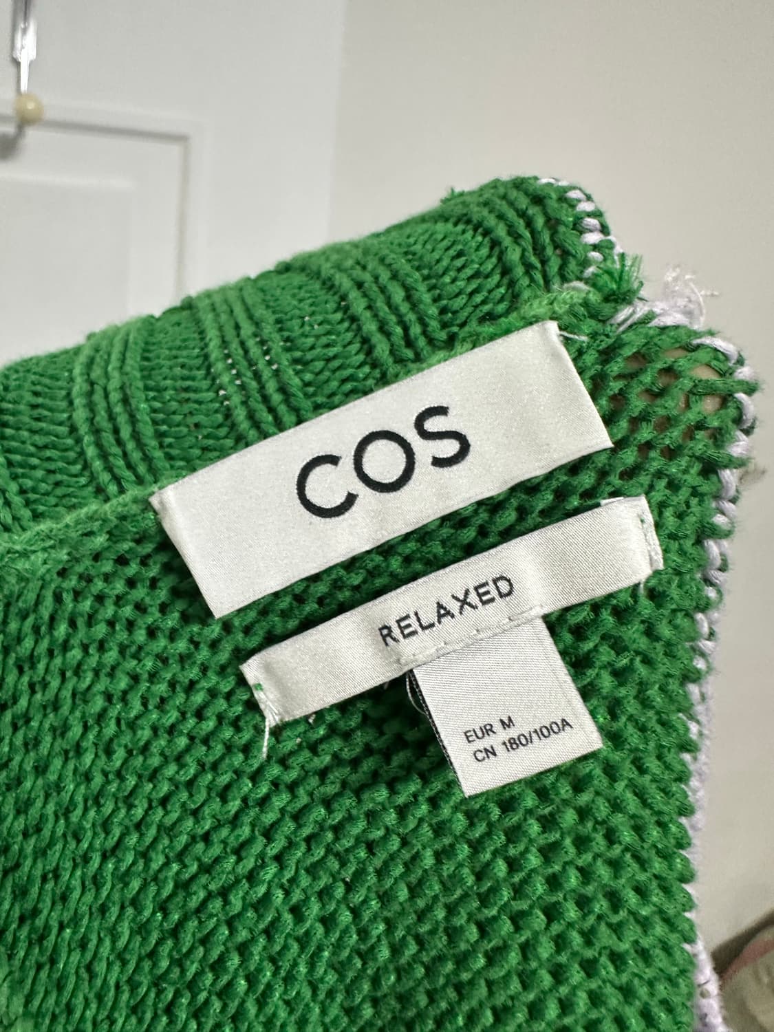 코스 COS 안타르시아 버티컬 스트라이프 니트 상품이미지3