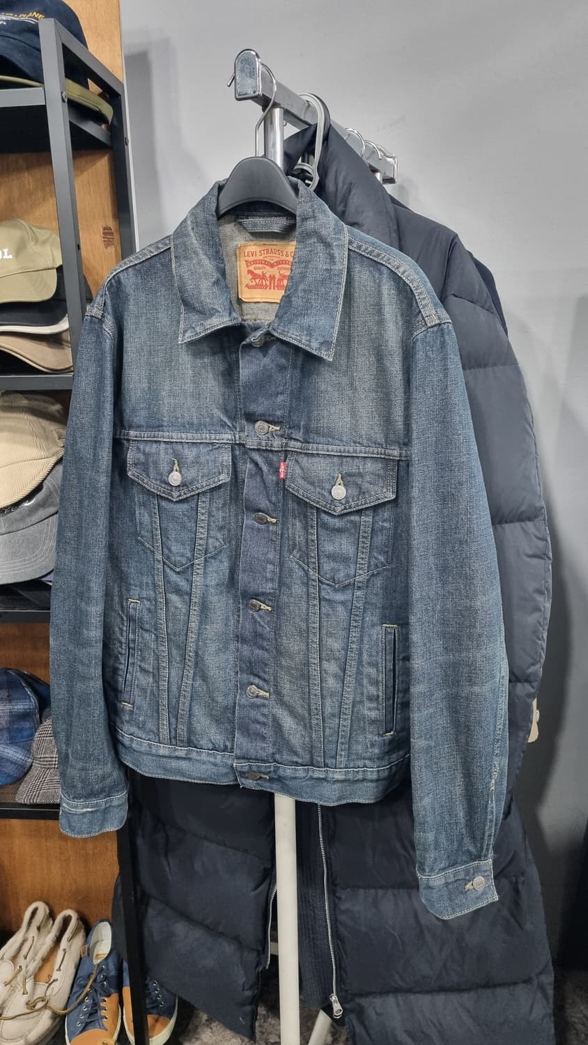 리바이스 워싱 데님자켓 m(국내100) 상태좋아요~ 상품이미지1