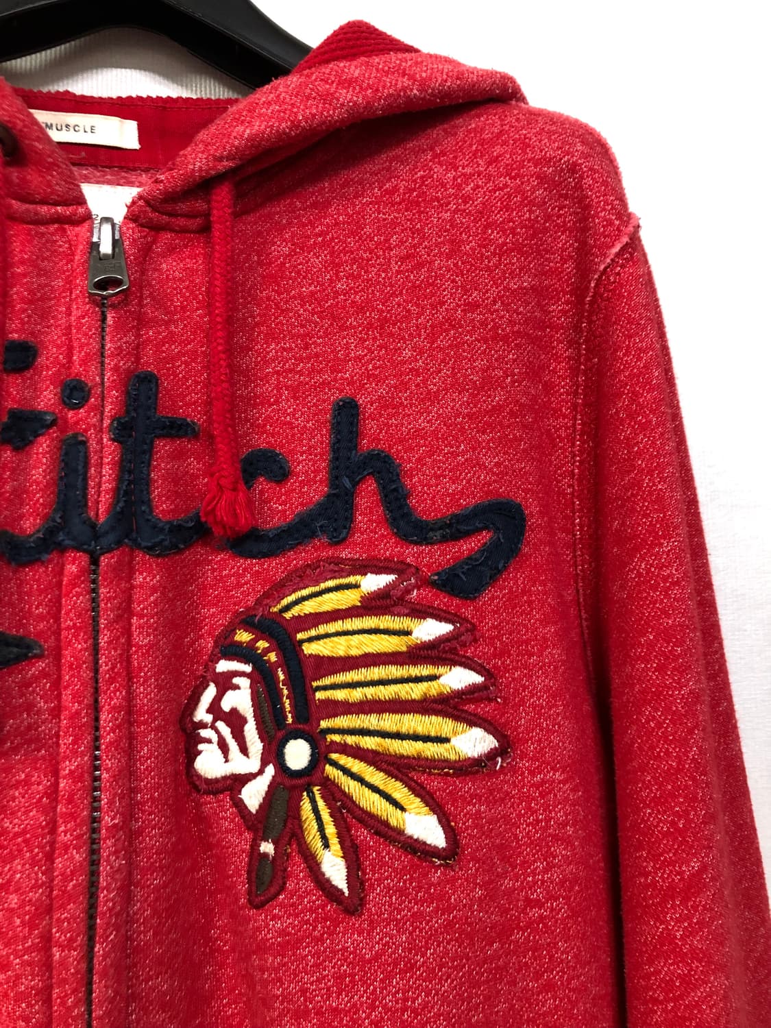 아베크롬비 남녀공용 인디언 자수 레드 후드집업 M 상품이미지2